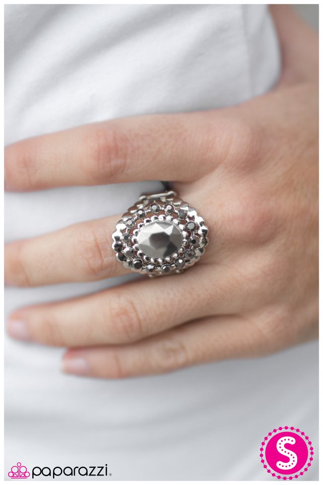 queen-of-the-rock-silver-p4re-svxx-040xx