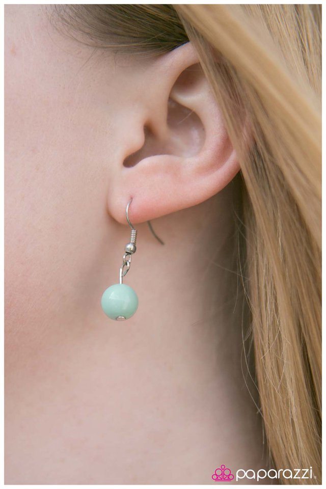 Paparazzi ♥ A Beautiful Diss-aster - Green ♥ Necklace