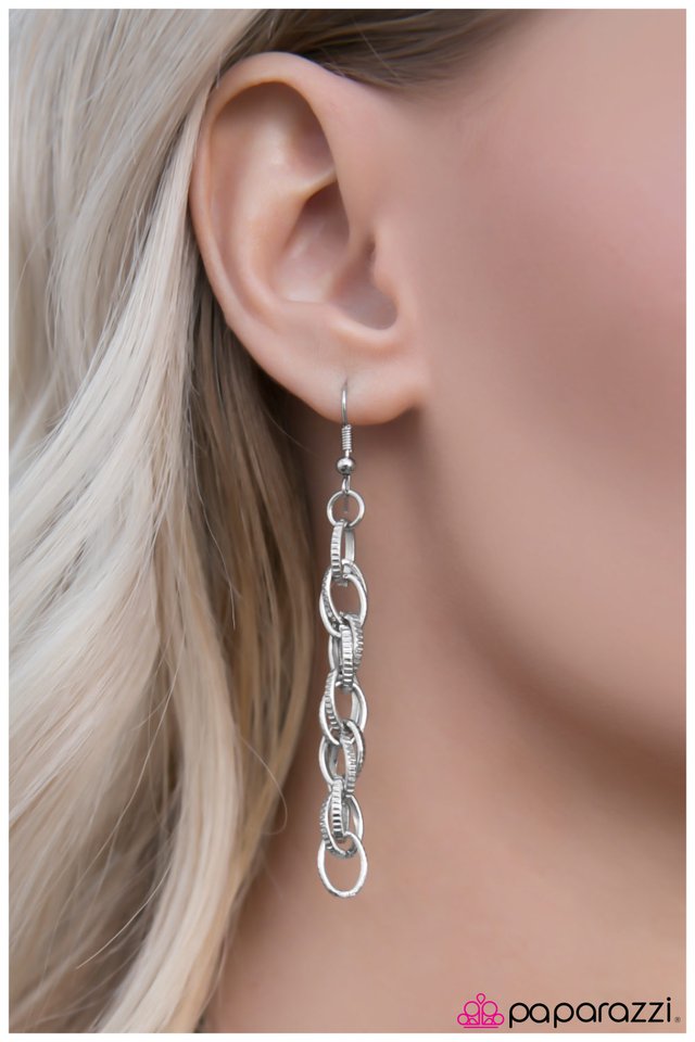 Paparazzi ♥ Time To Celebrate! - Pink ♥ Necklace