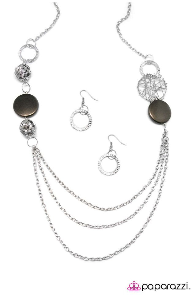 Paparazzi ♥ Gossip Girl - Brown ♥ Necklace