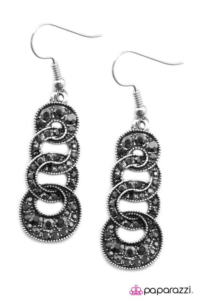 Paparazzi ♥ The Imperial Ball - Silver ♥ Earrings