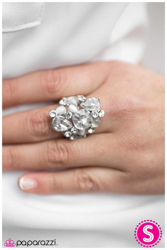 build-me-a-castle-white-p4wh-wtxx-046xx