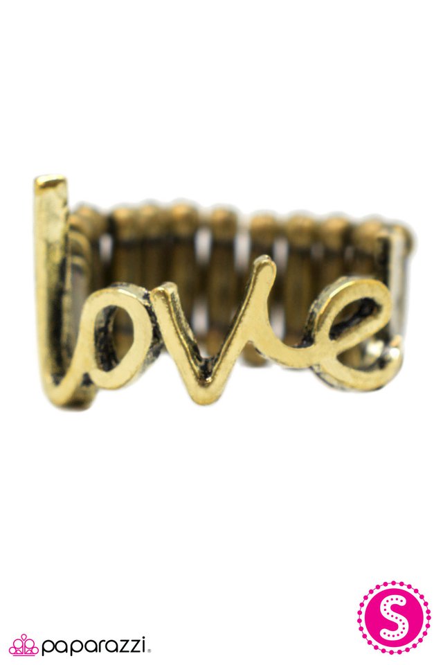 Paparazzi ♥ Young Love - Brass ♥ Ring