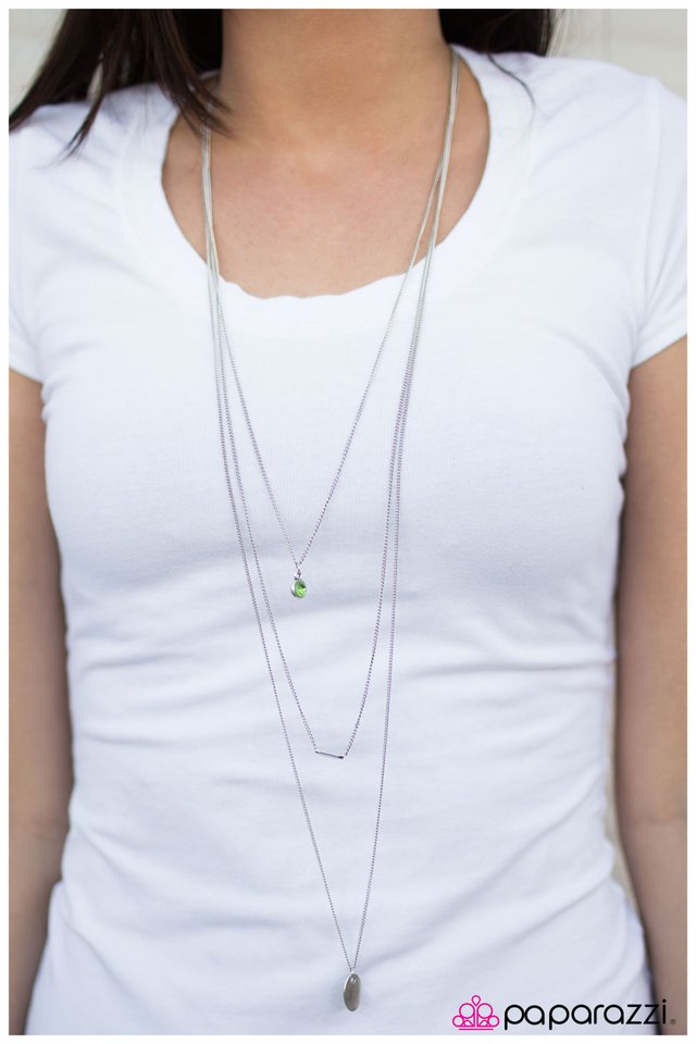 never-look-back-green-p2wh-grxx-088xx