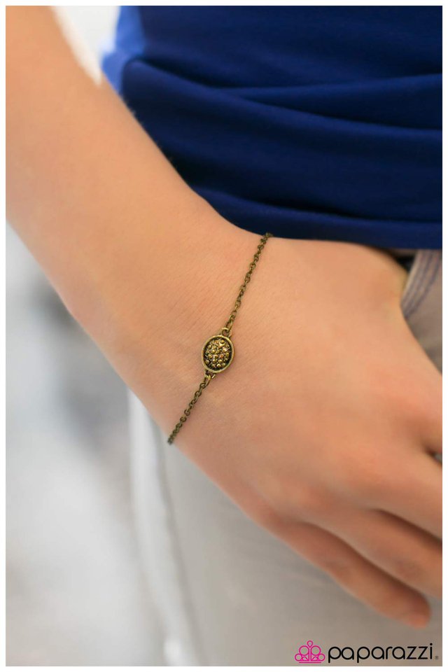 one-small-step-p9da-brxx-024xx