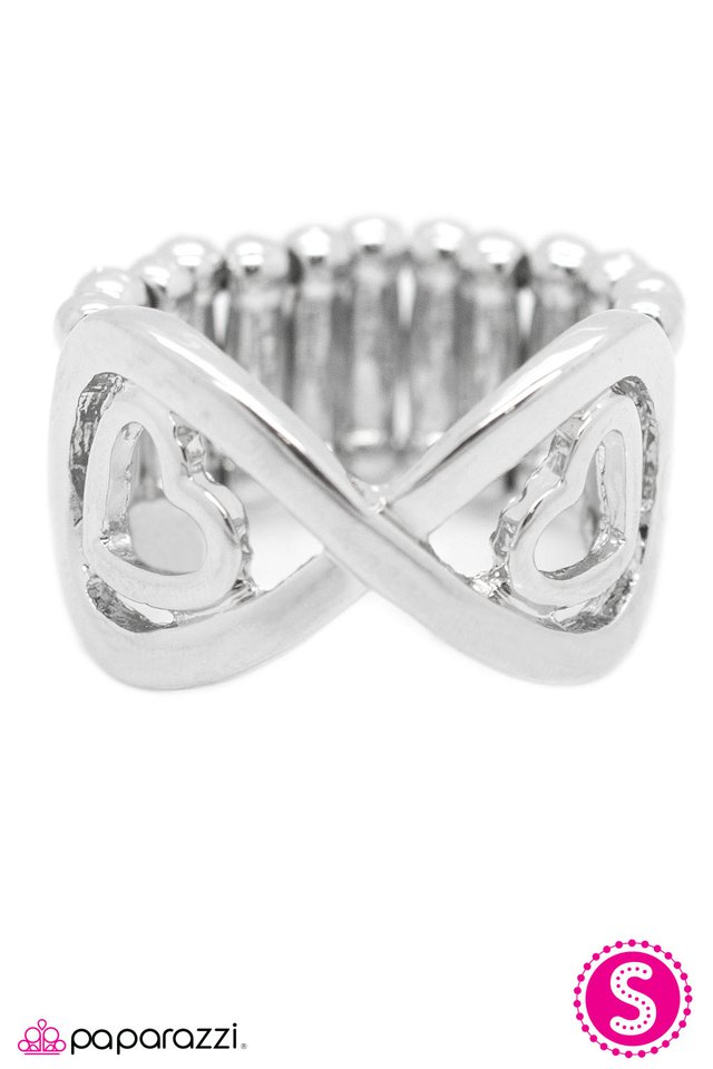 Paparazzi ♥ Heart and Soul - Silver ♥ Ring