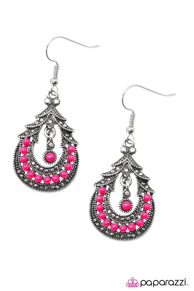 Paparazzi ♥ Holi - Pink ♥ Earrings