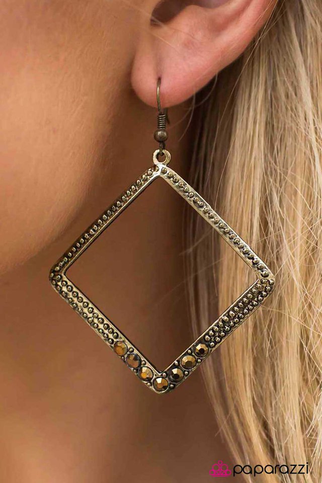 eat-my-glitter-dust-p5ed-brxx-026xx