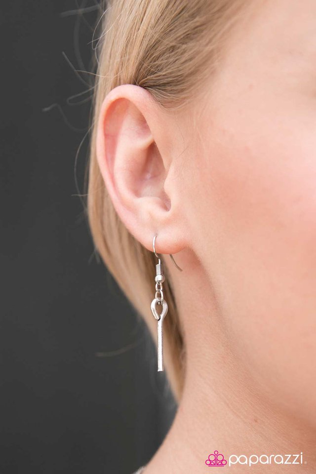 Paparazzi ♥ No Fear! - Silver ♥ Necklace