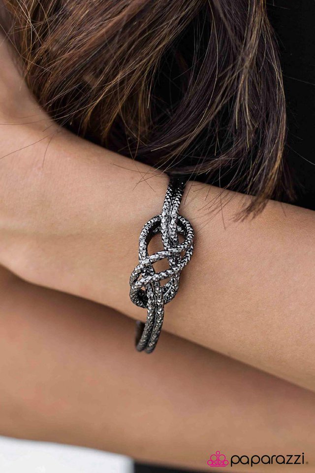 so-knot-sorry-p9in-bkxx-038xx