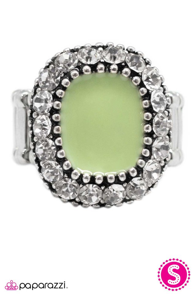 Paparazzi ♥ The Royal Yacht - Green ♥ Ring