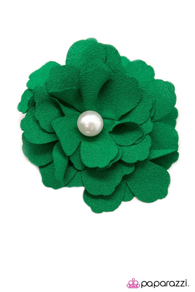Paparazzi ♥ He Loves Me - Green ♥ Hair Clip