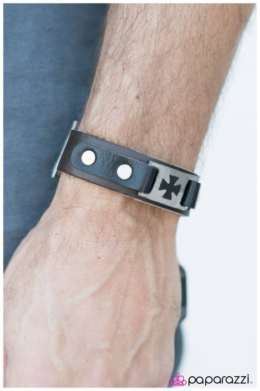 independence-day-p9ur-bkxx-040xx