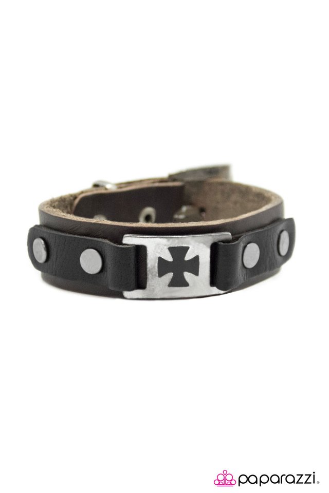 Paparazzi ♥ Independence Day - Black ♥ Bracelet