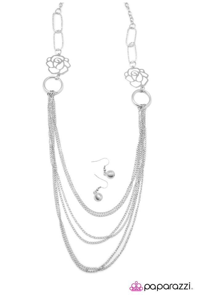 Paparazzi ♥ Be Our Guest - Silver ♥ Necklace