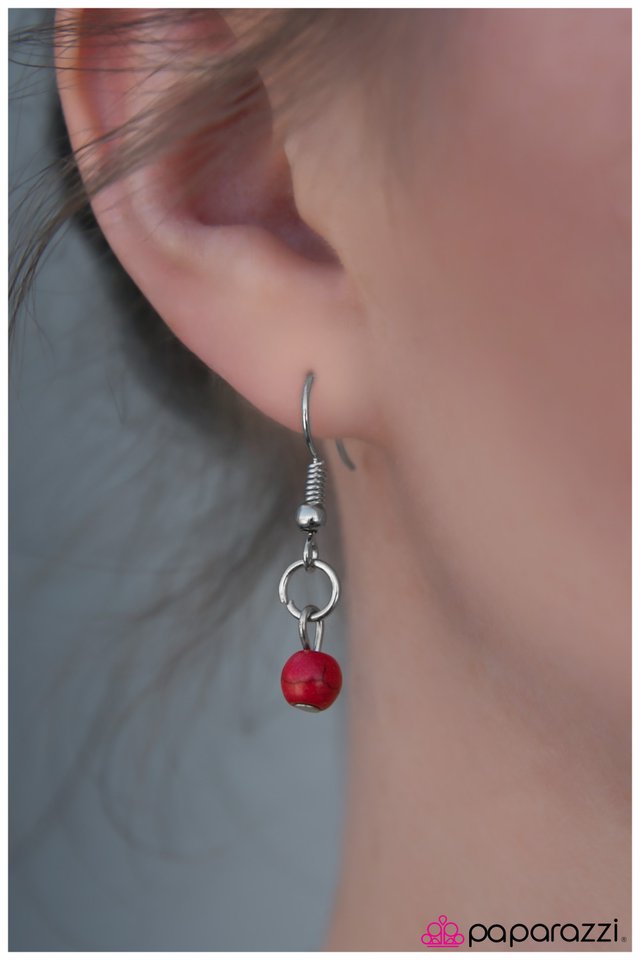 Paparazzi ♥ Salsa Dancer - Red ♥ Necklace