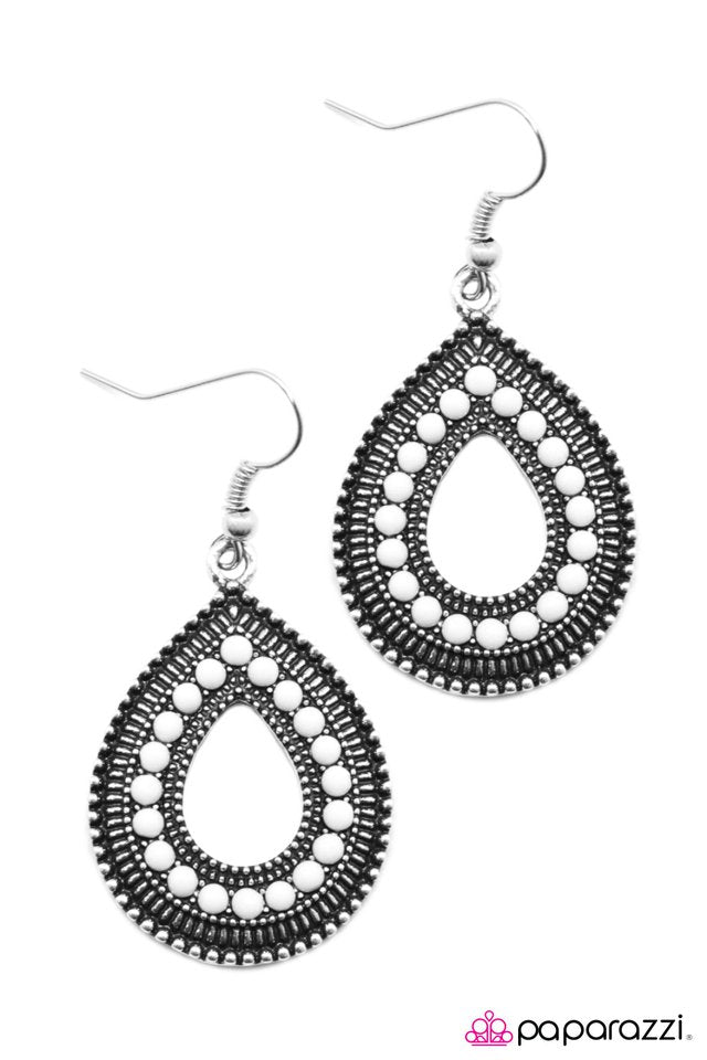 Paparazzi ♥ Beauty and The BEAD - White ♥ Earrings