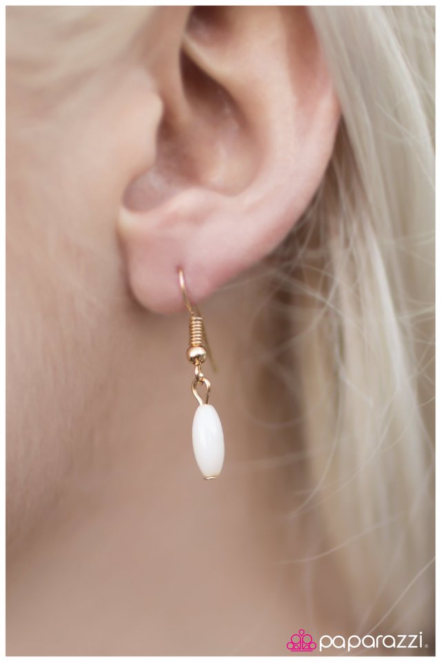 Paparazzi ♥ A Double Shot - Gold ♥ Necklace