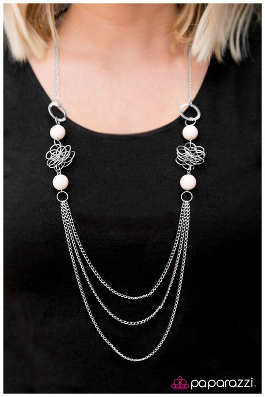 a-beautiful-disaster-white-p2wh-wtxx-082xx