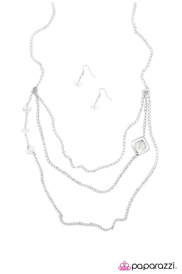 Paparazzi ♥ Put On Your Dancing Shoes - White ♥ Necklace