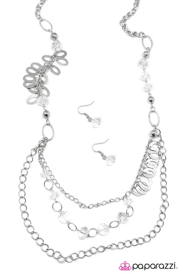 Paparazzi ♥ Shake It Off - White ♥ Necklace