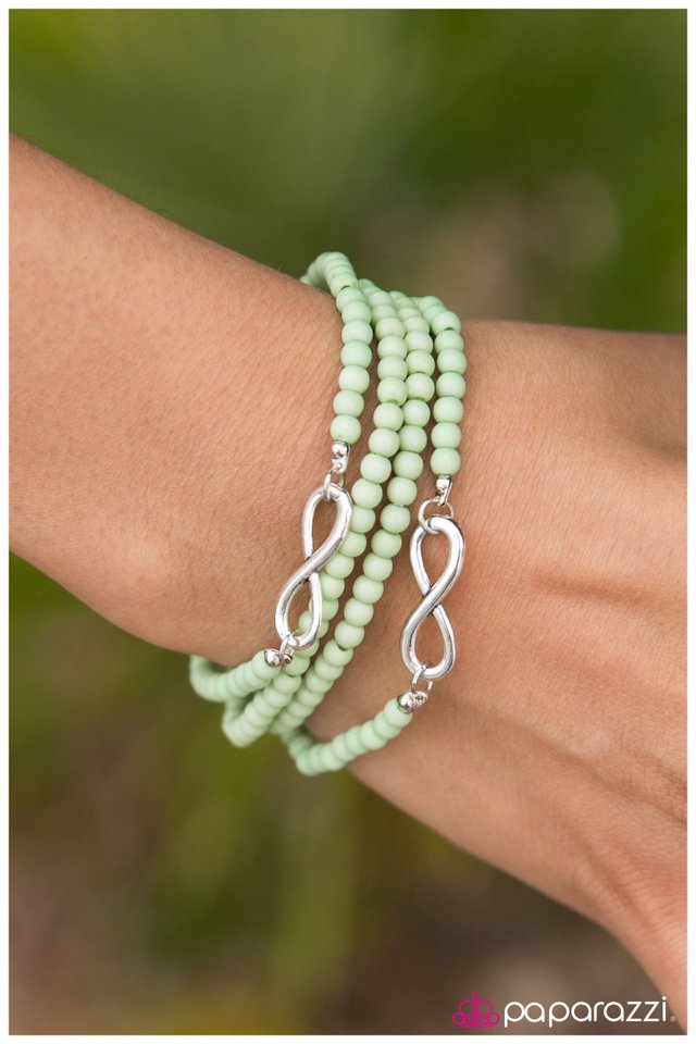 one-day-at-a-time-green-p9wh-grxx-055xx