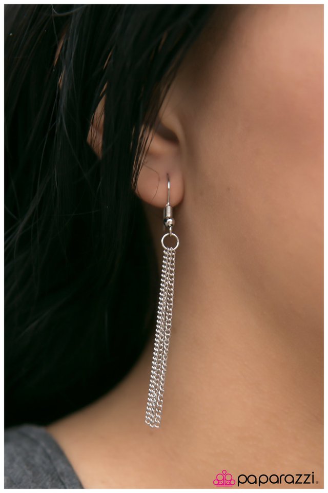 Paparazzi ♥ Im GLISTENING - Blue ♥ Necklace