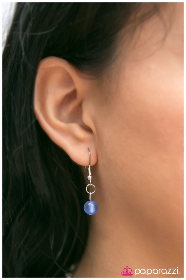 Paparazzi ♥ This May HEART A Little - Blue ♥ Necklace