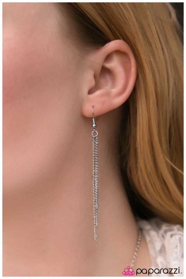 Paparazzi ♥ Morning, MOON, and Night - White ♥ Necklace