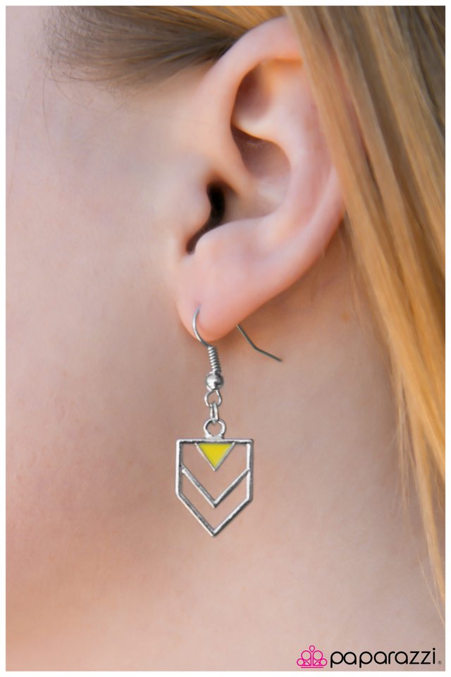 Paparazzi ♥ I Wont Bite - Multi ♥ Necklace