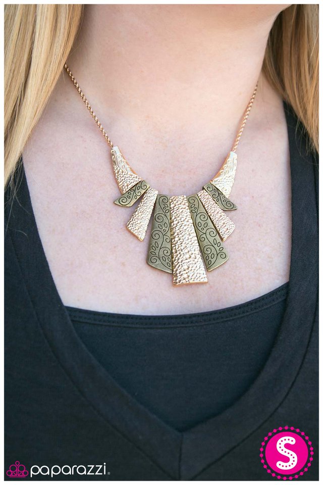 cavegirl-gold-p2tr-gdxx-041xx