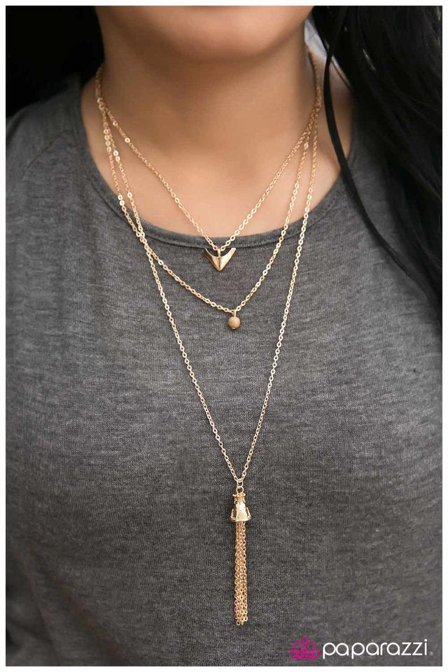 if-the-tassel-fits-p2tr-bngd-050xx