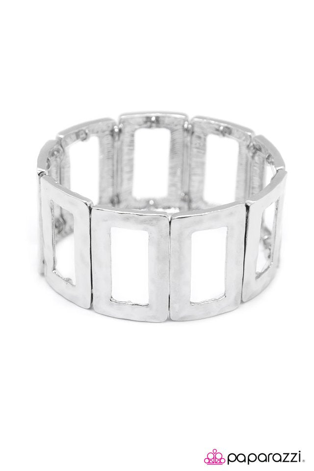 Paparazzi ♥ Freeze Frame - Silver ♥ Bracelet