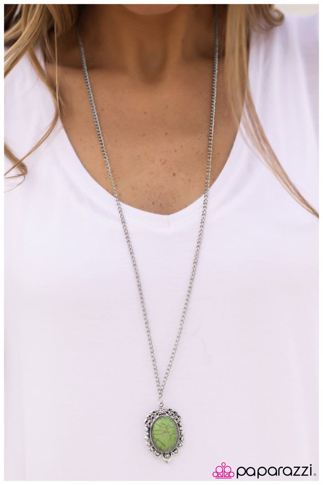 hail-to-the-chic-green-p2se-grxx-061xx