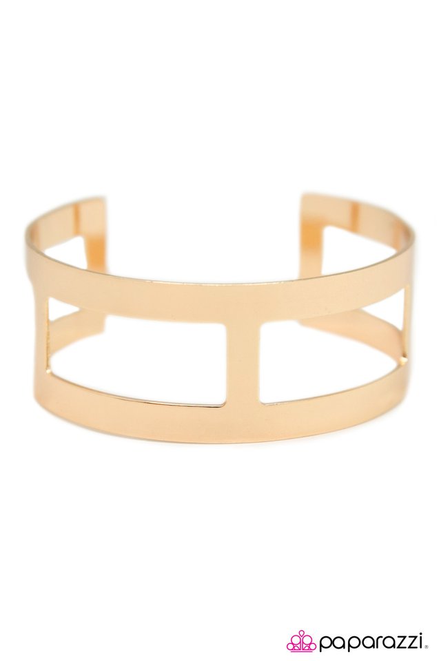 Paparazzi ♥ All The BRIGHT Reasons - Gold ♥ Bracelet
