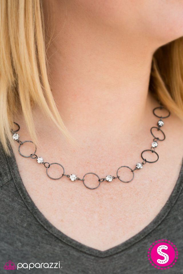 name-up-in-lights-p2da-bkxx-050iq