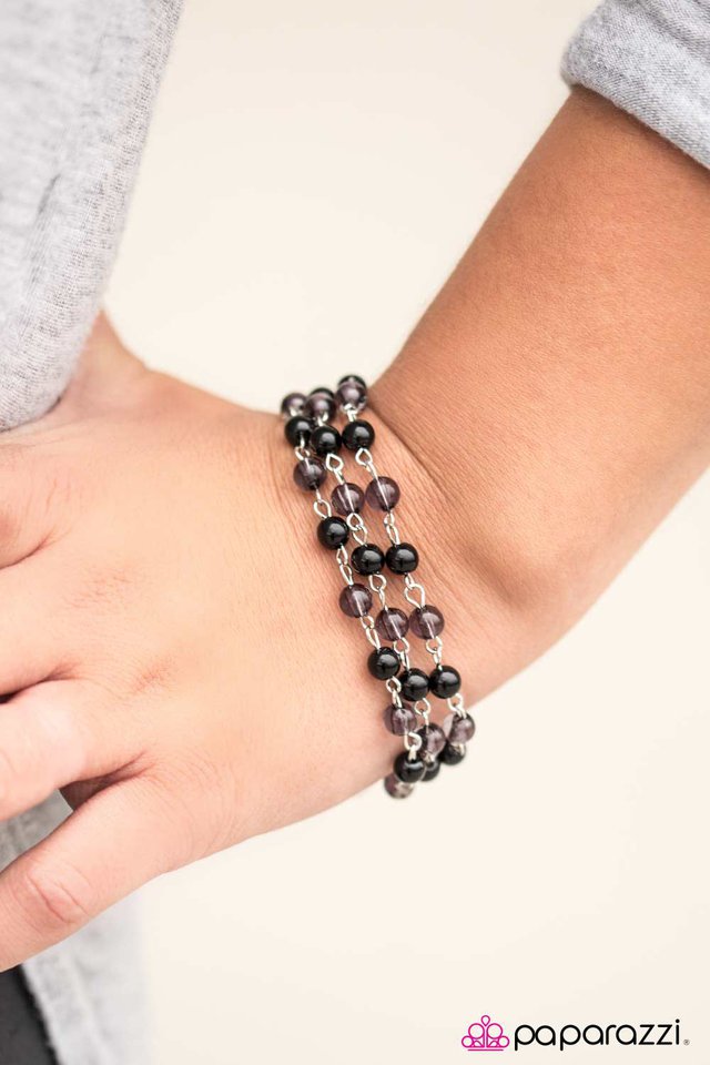 colorful-adventures-black-p9wh-bkxx-057jq