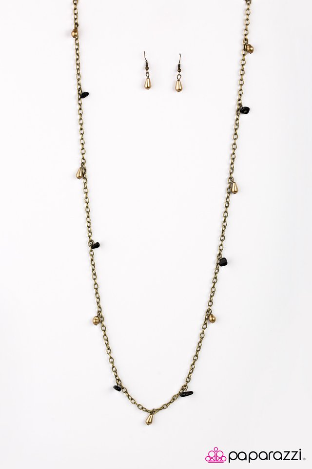 Paparazzi ♥ Canyon Cabaret - Brass ♥ Necklace