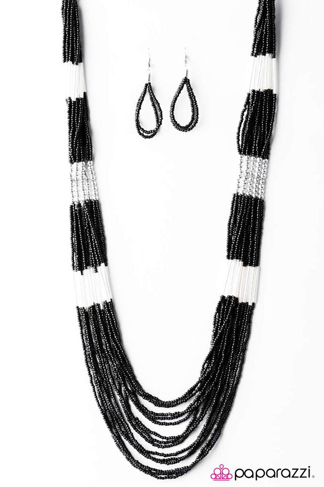 Paparazzi ♥ Let it BEAD - Black ♥ Necklace