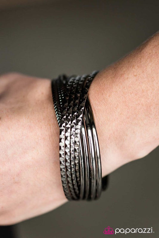 sneak-attack-p9in-bkxx-041xx