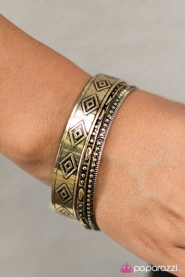 dunes-and-diamonds-brass-p9tr-brxx-031xx