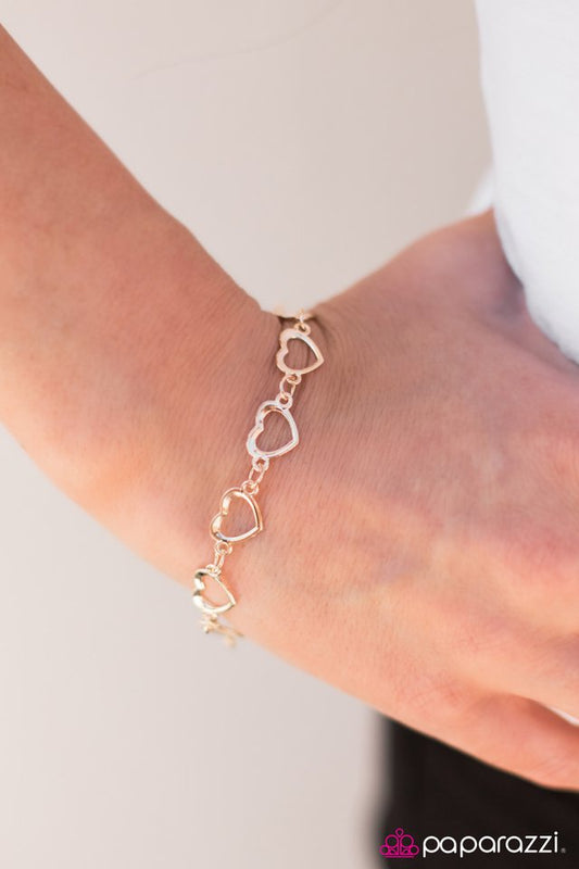 heartbeat-song-p9da-gdxx-037xx