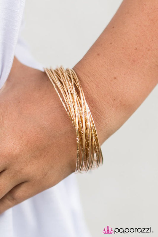 i-eat-glitter-for-breakfast-p9re-gdxx-052xx