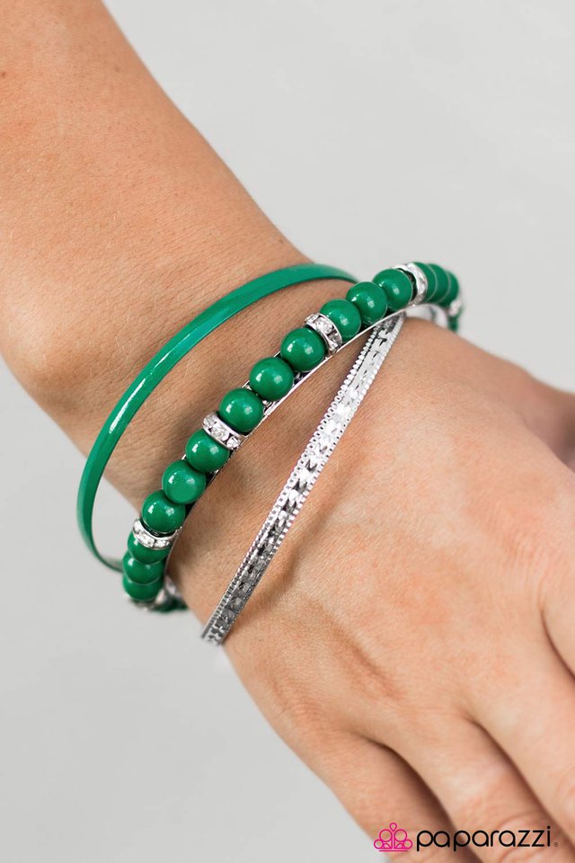 a-royal-tease-green-p9wh-grxx-058xx