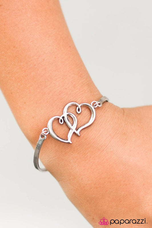 courage,-dear-heart-silver-p9wh-svxx-059xx