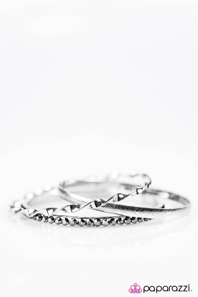 Paparazzi ♥ You Know You Like It - Silver ♥ Bracelet