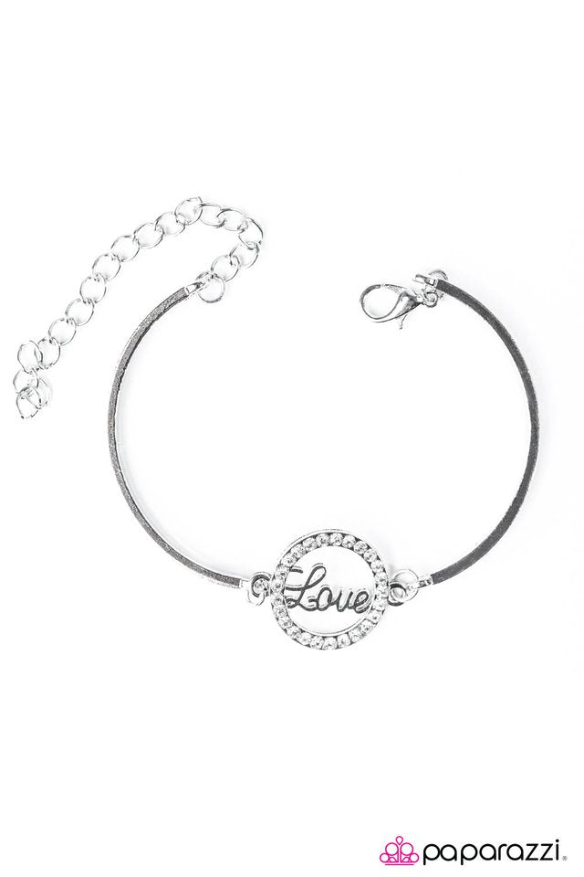 Paparazzi ♥ Love Your Story - White ♥ Bracelet