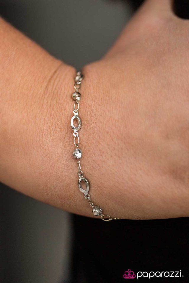 love-dont-cost-a-thing-white-p9da-wtsv-045xx