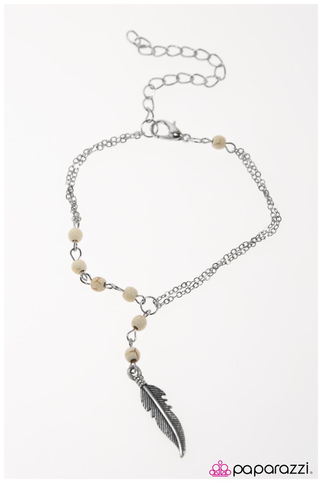 Paparazzi ♥ Wind Glider - White ♥ Bracelet