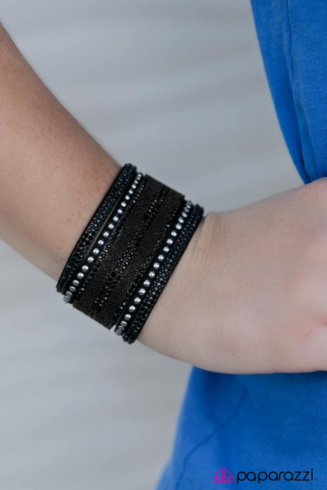 glitz-trip-black-p9di-urbk-022xx